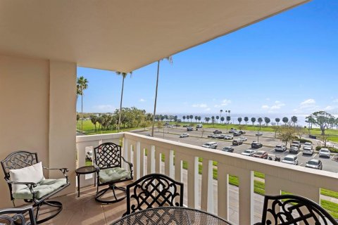 Condominio en venta en Saint Petersburg, Florida, 2 dormitorios, 98.48 m2 № 2225885 - foto 19