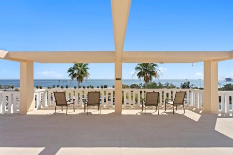 Condominio en venta en Saint Petersburg, Florida, 2 dormitorios, 98.48 m2 № 2225885 - foto 22