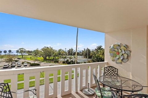 Condominio en venta en Saint Petersburg, Florida, 2 dormitorios, 98.48 m2 № 2225885 - foto 21