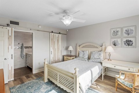 Condominio en venta en Saint Petersburg, Florida, 2 dormitorios, 98.48 m2 № 2225885 - foto 10