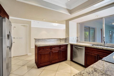 Casa en venta en Plantation, Florida, 4 dormitorios, 176.14 m2 № 1982903 - foto 27