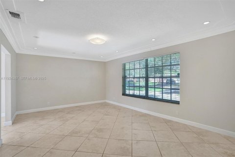 Casa en venta en Plantation, Florida, 4 dormitorios, 176.14 m2 № 1982903 - foto 7