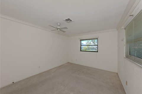 Villa ou maison à vendre à Venice, Floride: 2 chambres, 180.32 m2 № 2418314 - photo 18