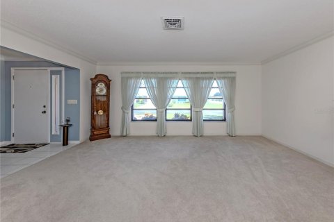 Villa ou maison à vendre à Venice, Floride: 2 chambres, 180.32 m2 № 2418314 - photo 4