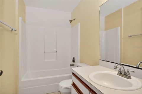 Villa ou maison à louer à Orlando, Floride: 3 chambres, 118.91 m2 № 2124705 - photo 25