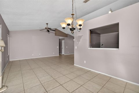 Villa ou maison à louer à Orlando, Floride: 3 chambres, 118.91 m2 № 2124705 - photo 21