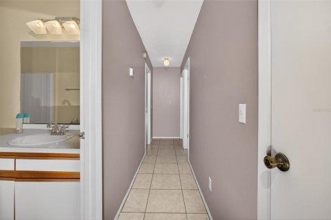 Villa ou maison à louer à Orlando, Floride: 3 chambres, 118.91 m2 № 2124705 - photo 7