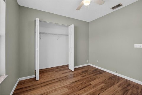 Villa ou maison à louer à Orlando, Floride: 3 chambres, 118.91 m2 № 2124705 - photo 9