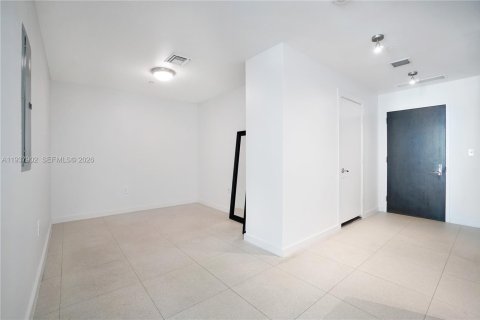 Купить кондоминиум в Майами, Флорида 1 спальня, 95.78м2, № 2091088 - фото 7