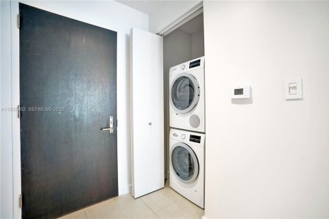 Купить кондоминиум в Майами, Флорида 1 спальня, 95.78м2, № 2091088 - фото 6