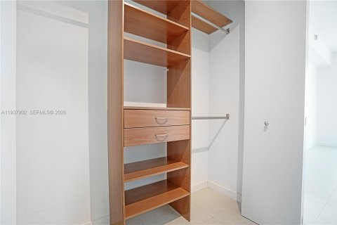 Купить кондоминиум в Майами, Флорида 1 спальня, 95.78м2, № 2091088 - фото 21