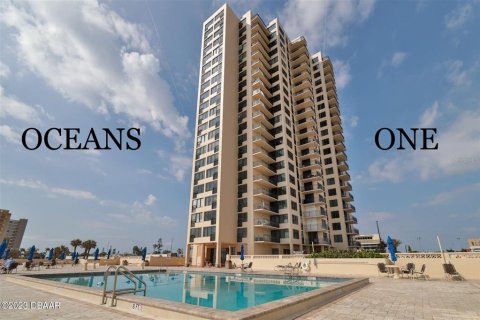 Condo à Daytona Beach Shores, Floride, 2 chambres № 2409826