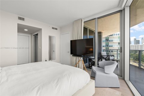 Снять в аренду кондоминиум в Майами, Флорида 3 спальни, 187.48м2, № 2002482 - фото 19
