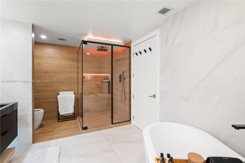 Снять в аренду кондоминиум в Майами, Флорида 3 спальни, 187.48м2, № 2002482 - фото 20