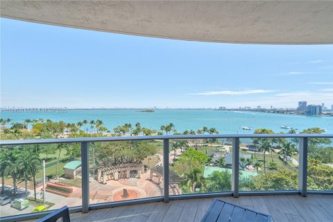 Снять в аренду кондоминиум в Майами, Флорида 3 спальни, 187.48м2, № 2002482 - фото 13