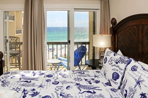 Condo in Panama City Beach, Florida, 2 bedrooms  № 561591 - photo 1