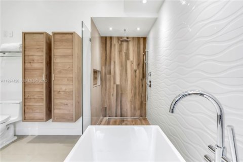 Villa ou maison à vendre à Pembroke Pines, Floride: 4 chambres, 222.41 m2 № 1989345 - photo 22