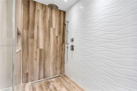 Villa ou maison à vendre à Pembroke Pines, Floride: 4 chambres, 222.41 m2 № 1989345 - photo 21