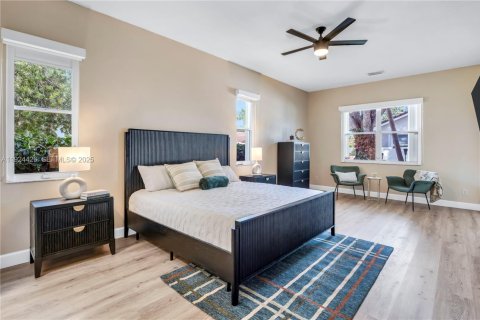 Villa ou maison à vendre à Pembroke Pines, Floride: 4 chambres, 222.41 m2 № 1989345 - photo 16