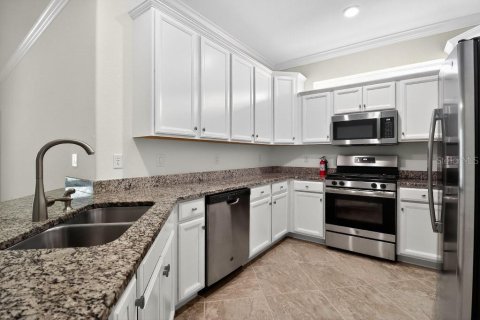 House in Punta Gorda, Florida 2 bedrooms, 145.3 sq.m. № 1873186 - photo 8
