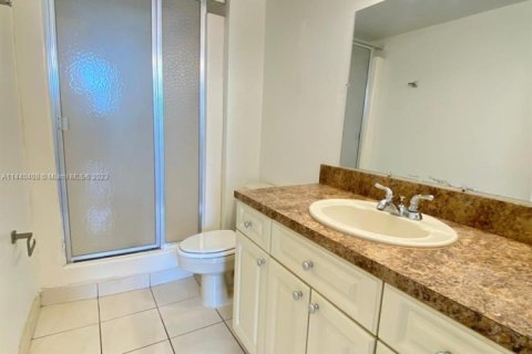 Copropriété à vendre à North Miami, Floride: 2 chambres, 83.61 m2 № 2035106 - photo 9