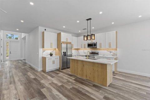 Casa en venta en Venice, Florida, 3 dormitorios, 156.17 m2 № 1761057 - foto 8