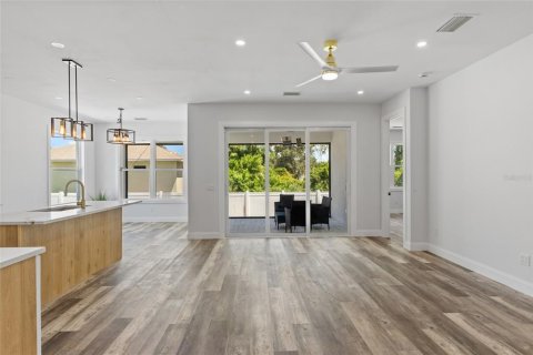 Casa en venta en Venice, Florida, 3 dormitorios, 156.17 m2 № 1761057 - foto 5