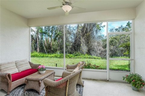 Casa en venta en Land O' Lakes, Florida, 2 dormitorios, 123.75 m2 № 1523810 - foto 2