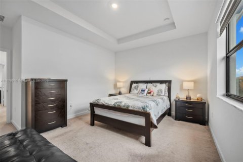 Townhouse in Homestead, Florida 3 bedrooms, 137.77 sq.m. № 1805986 - photo 15