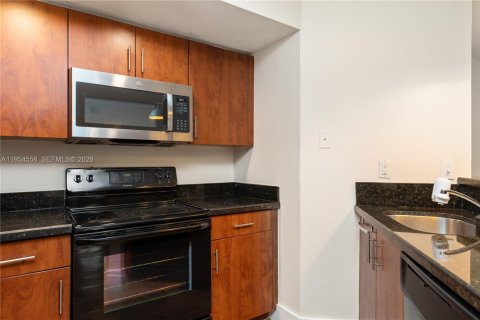 Copropriété à vendre à Sunrise, Floride: 2 chambres, 98.94 m2 № 2008435 - photo 14