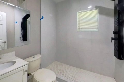 Villa ou maison à louer à Kissimmee, Floride: 1 chambre, 32.52 m2 № 2109641 - photo 19