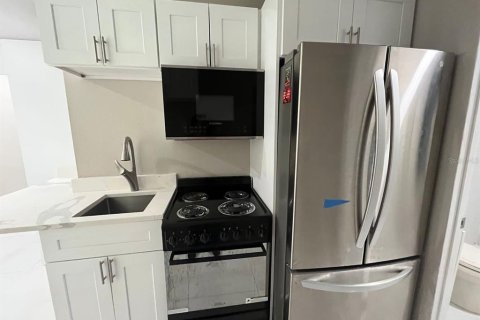 Villa ou maison à louer à Kissimmee, Floride: 1 chambre, 32.52 m2 № 2109641 - photo 7