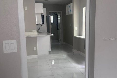 Villa ou maison à louer à Kissimmee, Floride: 1 chambre, 32.52 m2 № 2109641 - photo 11