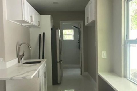 Villa ou maison à louer à Kissimmee, Floride: 1 chambre, 32.52 m2 № 2109641 - photo 10