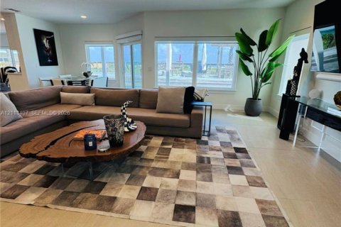 Villa ou maison à vendre à Melbourne Beach, Floride: 4 chambres, 316.8 m2 № 2433897 - photo 5