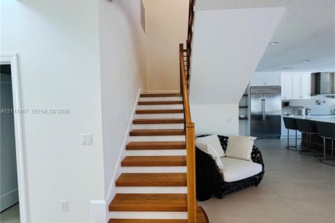 Villa ou maison à vendre à Melbourne Beach, Floride: 4 chambres, 316.8 m2 № 2433897 - photo 10