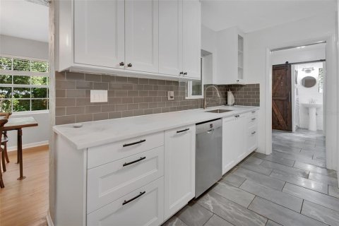 Villa ou maison à vendre à DeLand, Floride: 2 chambres, 120.96 m2 № 1914912 - photo 9