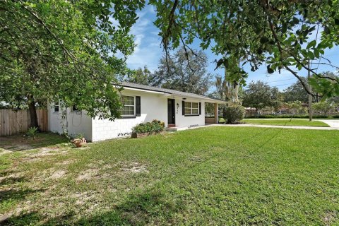 Villa ou maison à vendre à DeLand, Floride: 2 chambres, 120.96 m2 № 1914912 - photo 30