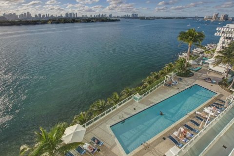 Condominio en venta en Miami Beach, Florida, 3 dormitorios, 127.46 m2 № 1948733 - foto 20