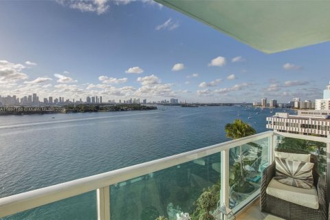 Condominio en venta en Miami Beach, Florida, 3 dormitorios, 127.46 m2 № 1948733 - foto 17