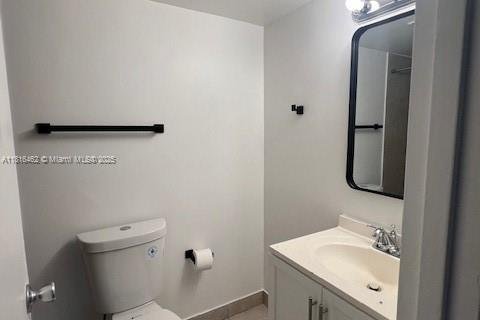 Condo in North Miami, Florida, 2 bedrooms  № 1978051 - photo 13