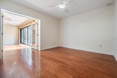 Copropriété à vendre à Tampa, Floride: 3 chambres, 134.62 m2 № 1911764 - photo 17