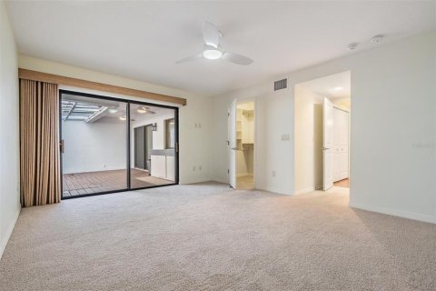 Copropriété à vendre à Tampa, Floride: 3 chambres, 134.62 m2 № 1911764 - photo 10