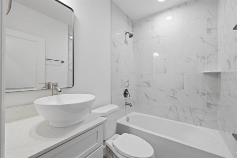 Appartement à louer à Englewood, Floride: 3 chambres, 106.93 m2 № 2150356 - photo 7