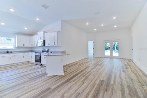 House in Alachua, Florida 4 bedrooms, 205.5 sq.m. № 2151218 - photo 21
