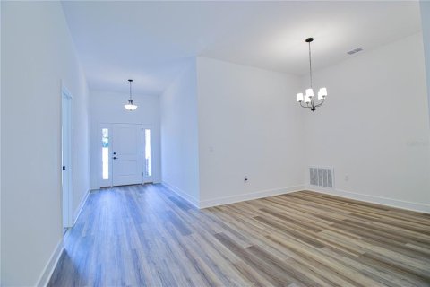House in Alachua, Florida 4 bedrooms, 205.5 sq.m. № 2151218 - photo 20