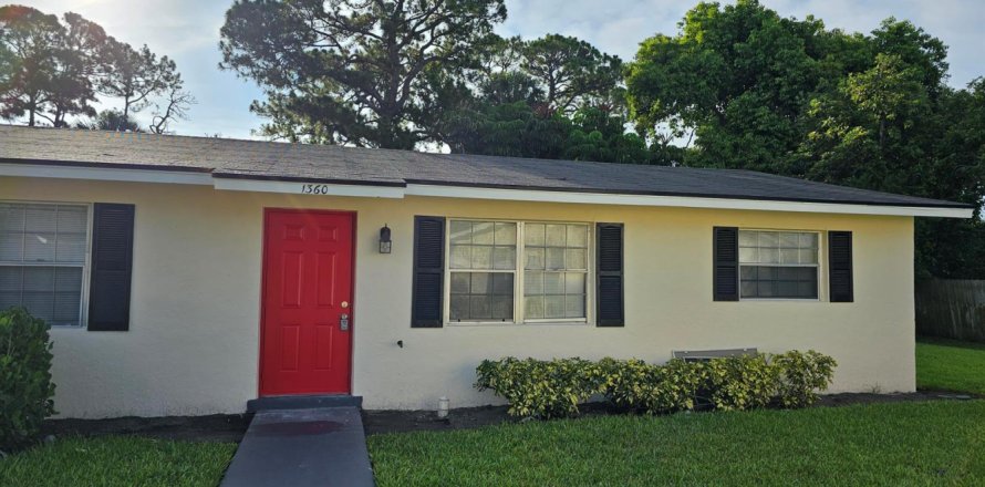 Apartamento en West Palm Beach, Florida 2 dormitorios, 83.61 m2 № 2078220