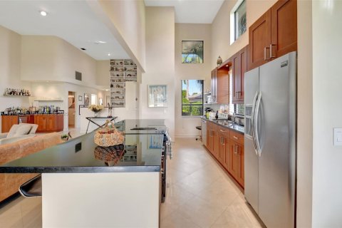 House in Boca Raton, Florida 2 bedrooms, 211.63 sq.m. № 1758932 - photo 9