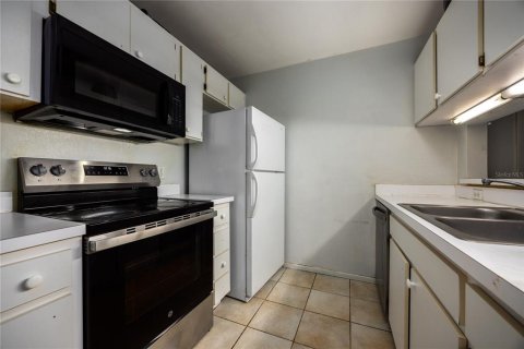 Copropriété à vendre à Gainesville, Floride: 4 chambres, 109.35 m2 № 1906051 - photo 4