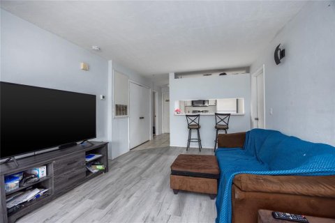 Copropriété à vendre à Gainesville, Floride: 4 chambres, 109.35 m2 № 1906051 - photo 11
